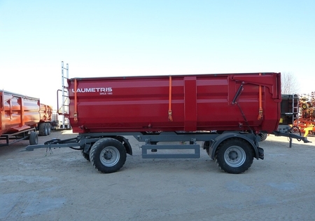 Přívěsy Laumetris PTL-12,14,16T